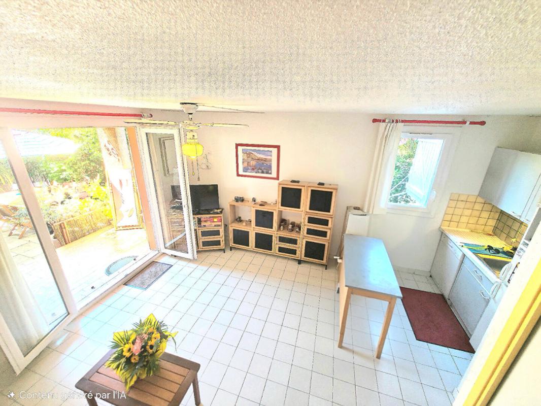 BORMES-LES-MIMOSAS Maison 3 pièce(s) 42 m2 5