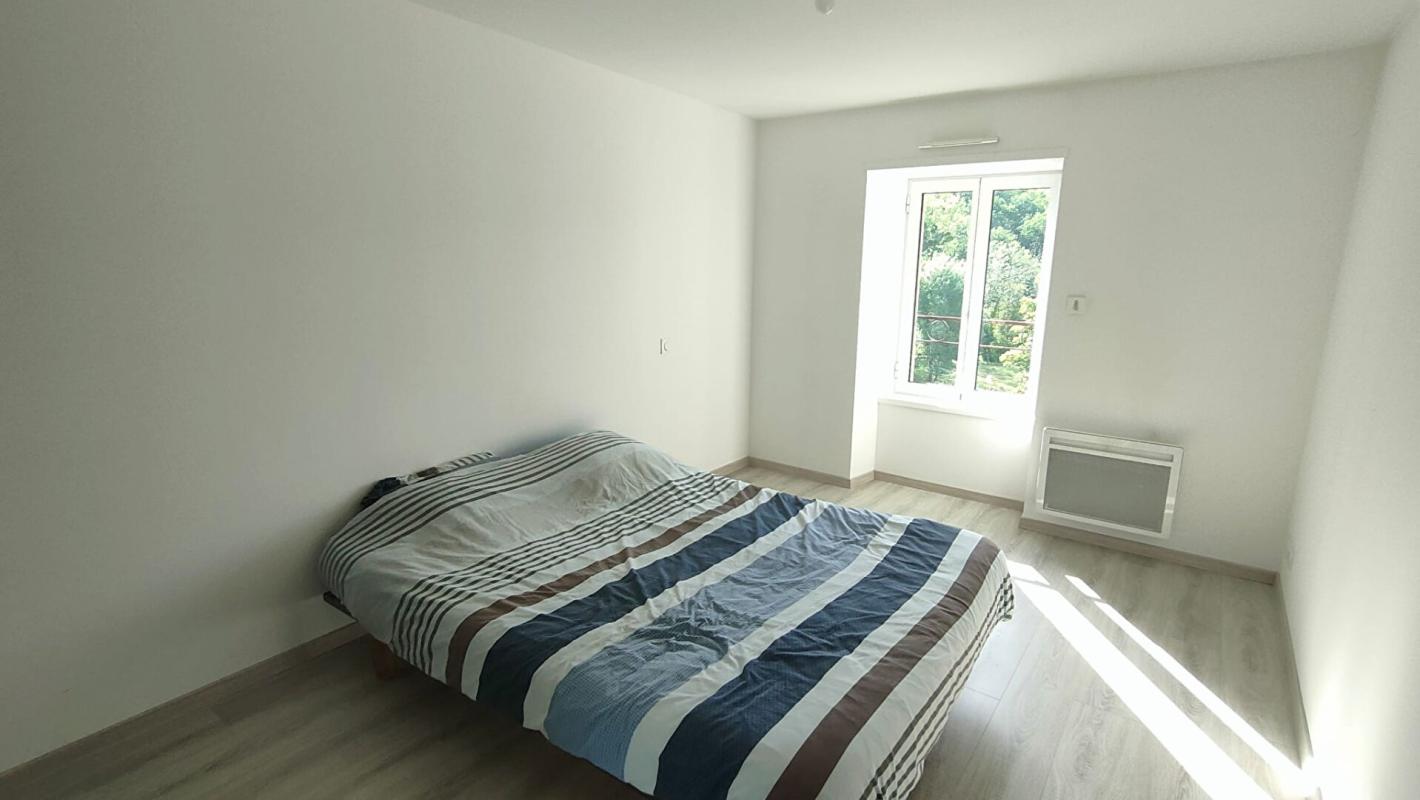 MORTAGNE-SUR-SEVRE Maison Mortagne sur Sèvre 4 pièces 76 m2 6