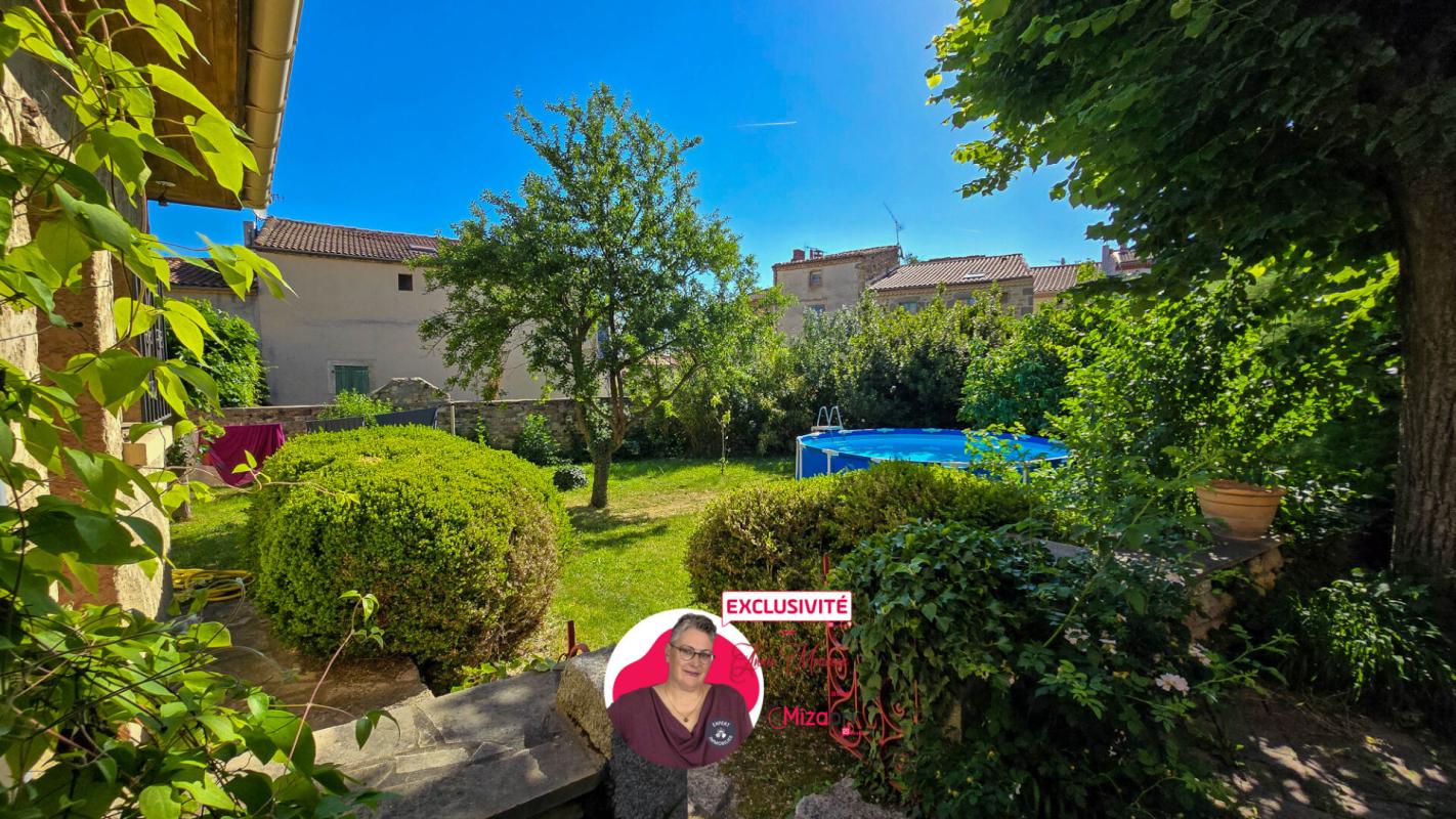SAUVAGNAT-SAINTE-MARTHE Maison de caractère en pierres, 152 m² , Jardin, terrasse et dépendances , proche Issoire 5