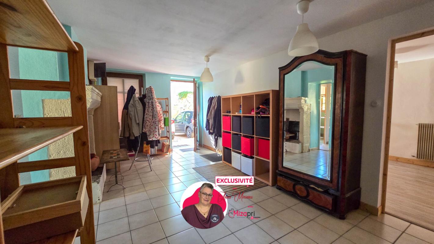 SAUVAGNAT-SAINTE-MARTHE Maison de caractère en pierres, 152 m² , Jardin, terrasse et dépendances , proche Issoire 6
