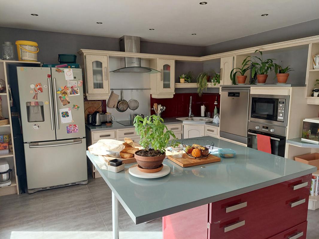 YVETOT Maison Saint Martin De L' If 6 pièce(s) 168 m2 7