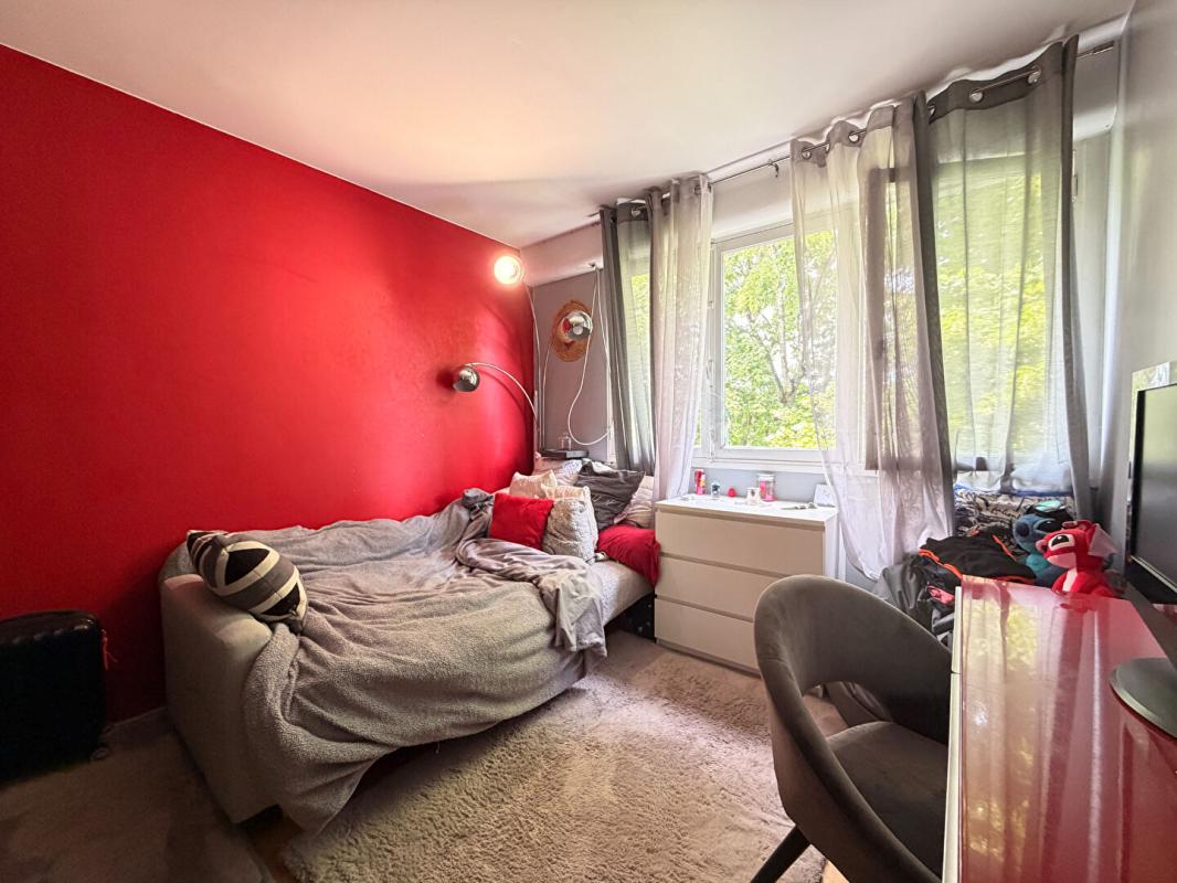 AUBERGENVILLE Appartement Aubergenville 4 pièce(s) 75 m2 4
