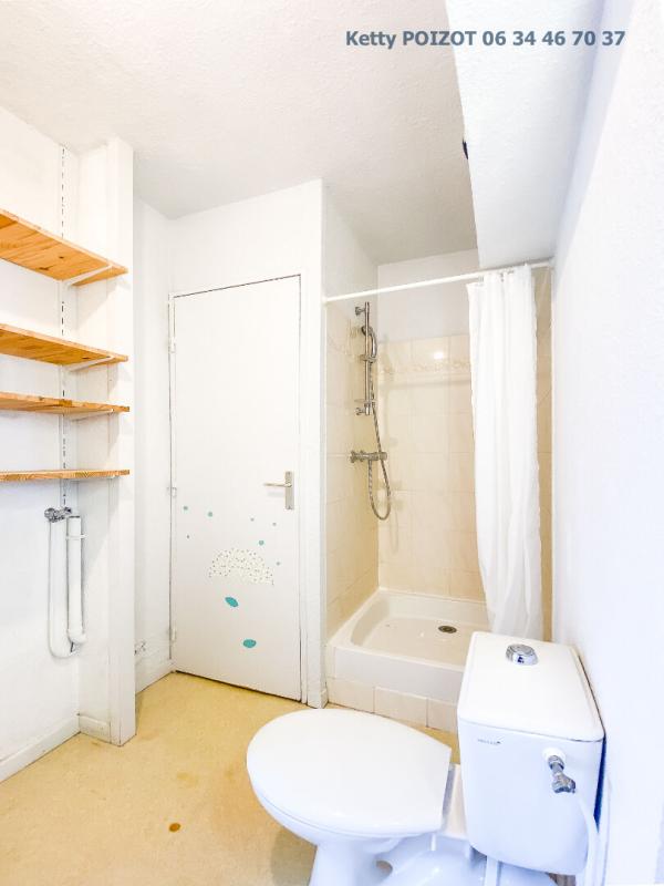 NANTES Nouveau - Appartement T2 duplex au 3 étage d'une copropriété calme, situé à deux pas du pont de la Tortière (44390) 5