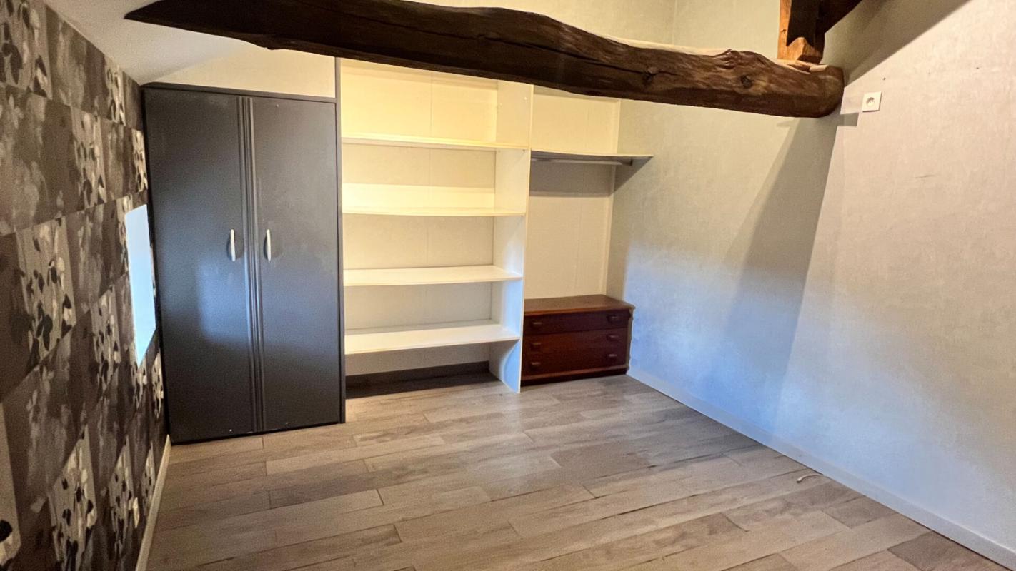 SÈVREMONT Maison de 151 m², 4 chambres 10