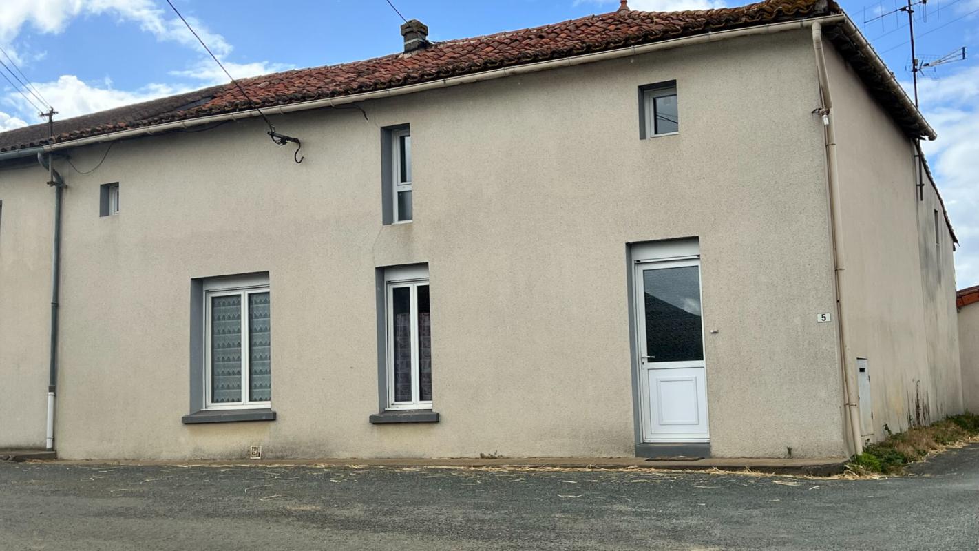 SÈVREMONT Maison de 151 m², 4 chambres 14