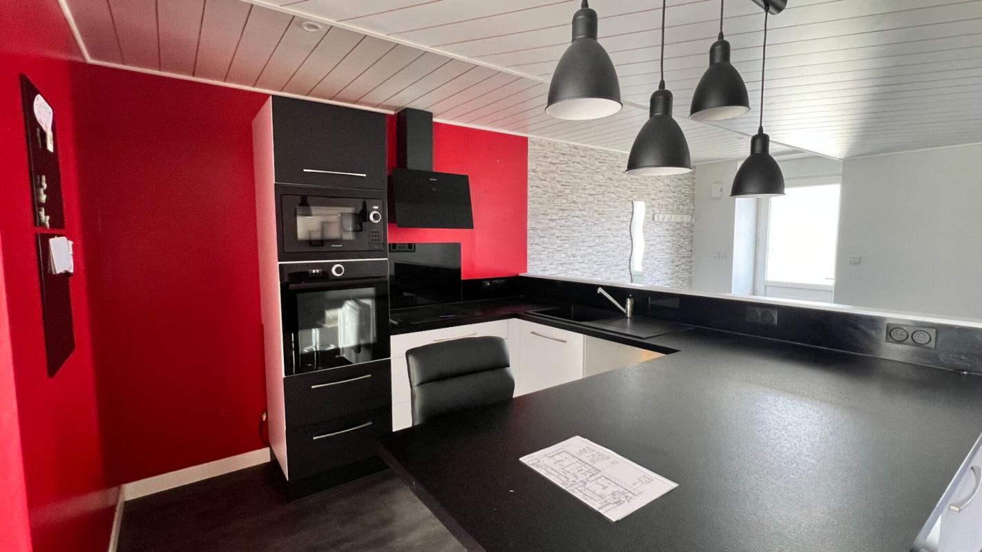 SÈVREMONT Maison de 151 m², 4 chambres 7