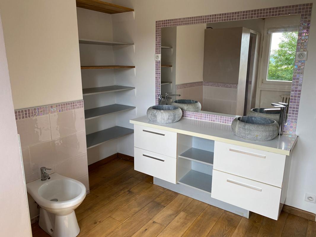 CHATEAU-ARNOUX-SAINT-AUBAN Maison Chateau Arnoux Saint Auban 7 pièce(s) 182.23 m2 9