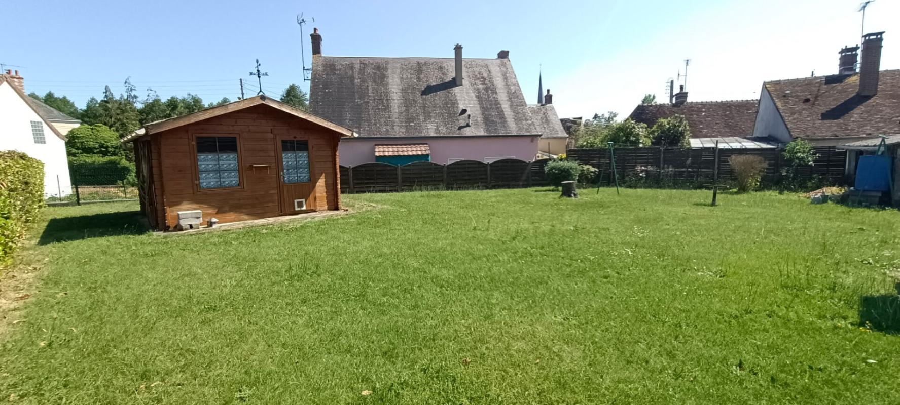 LAVARE Maison de plain pied lumineuse et peu énergivore de 5 pièces de plus de 70 m2 sur une parcelle de plus de 700 m2 6
