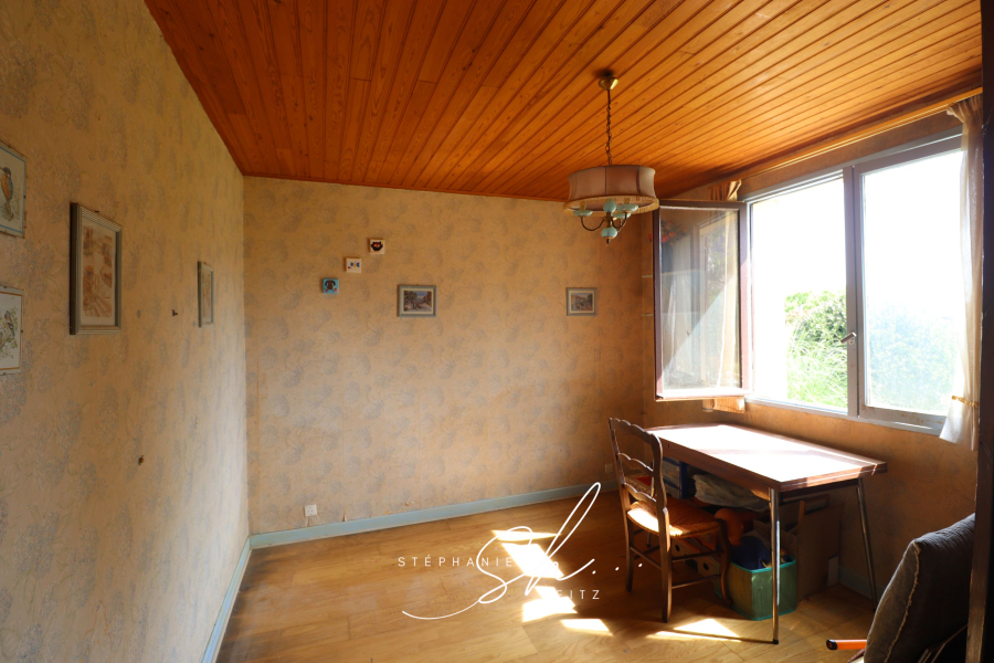 PLOUEZOC'H Maison Plouezoch 7 pièce(s) 126 m2 6