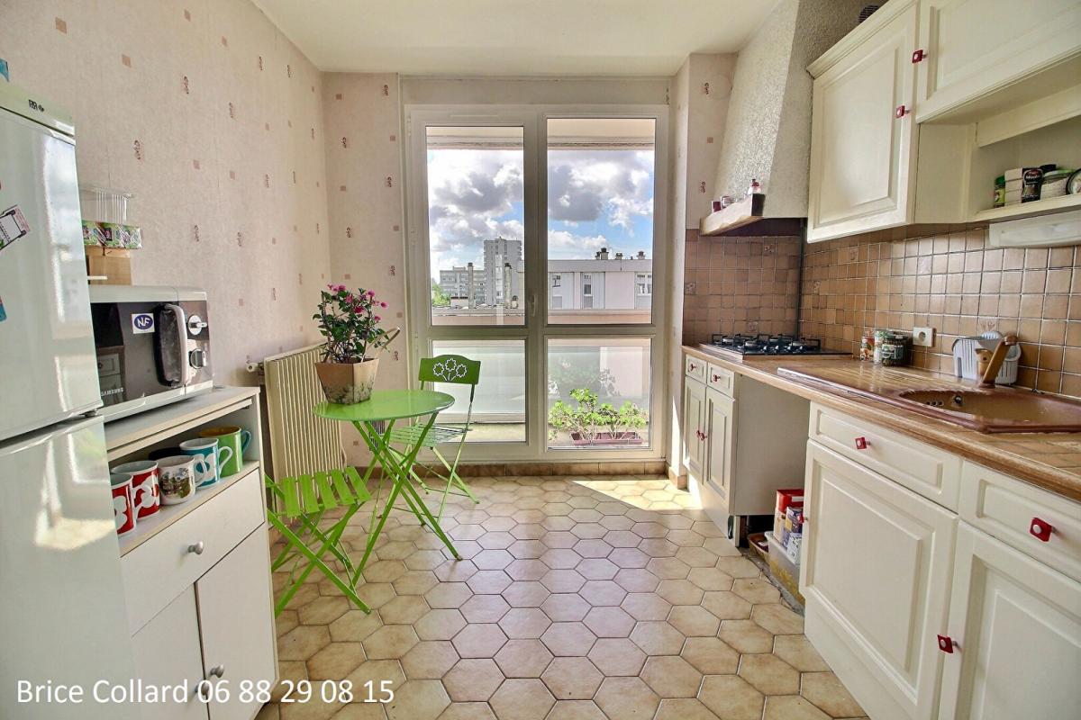 NOGENT-SUR-OISE 60180 NOGENT SUR OISE Appartement 2 chambres 1 balcon (loggia) 1 cave, dernier étage ! 2