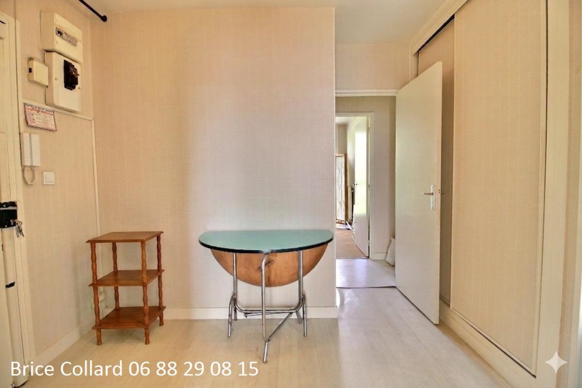NOGENT-SUR-OISE 60180 NOGENT SUR OISE Appartement 2 chambres 1 balcon (loggia) 1 cave, dernier étage ! 5