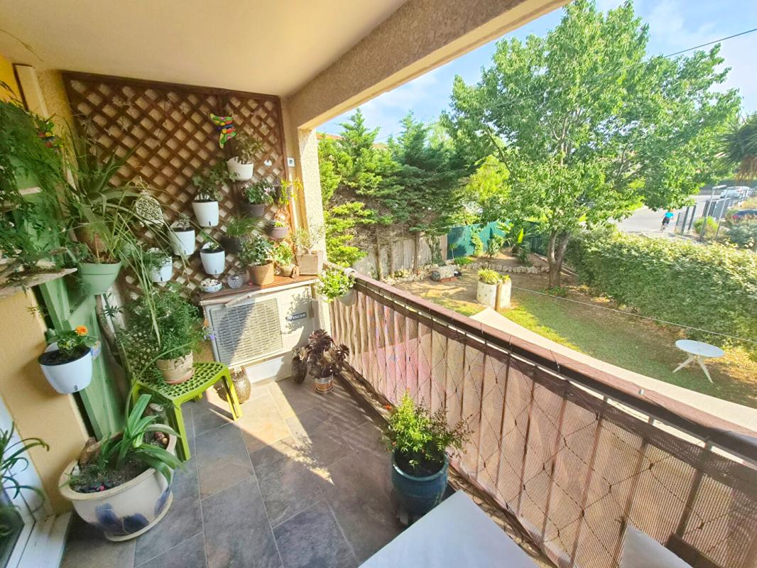 SIX-FOURS-LES-PLAGES APPARTEMENT T3 CENTRE VILLE- SIX FOURS 1