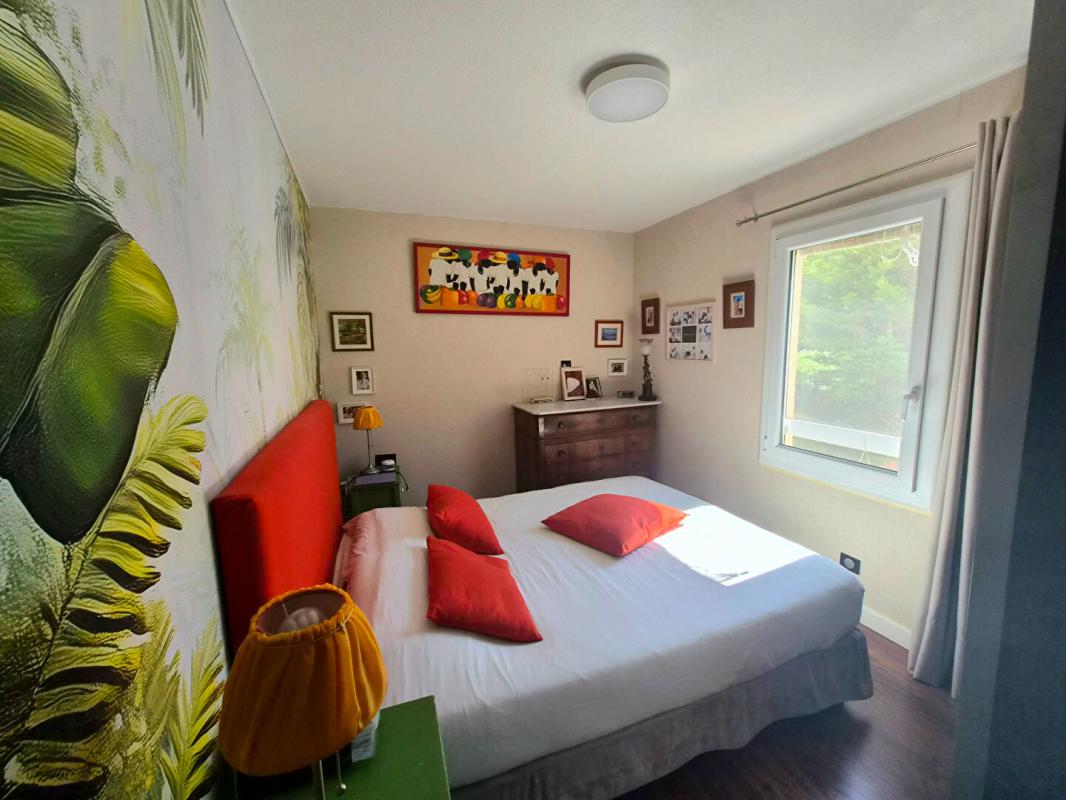 SIX-FOURS-LES-PLAGES APPARTEMENT T3 CENTRE VILLE- SIX FOURS 4