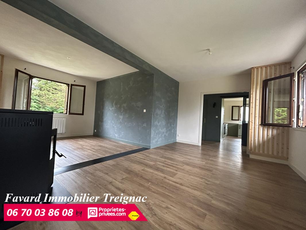 TREIGNAC Maison Treignac  120 m²  jardin plat et espace de vie de plain pied 4