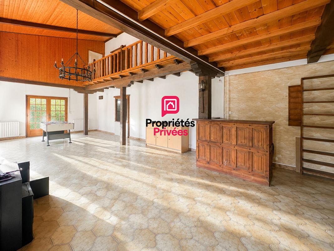 BAZAS Maison 185m² - 3 chambres - jardin et grange attenante 2