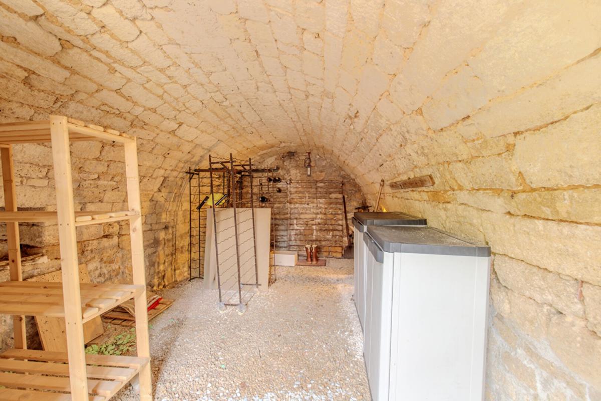 OINVILLE-SUR-MONTCIENT Maison en pierre de caractère au coeur du Vexin 15