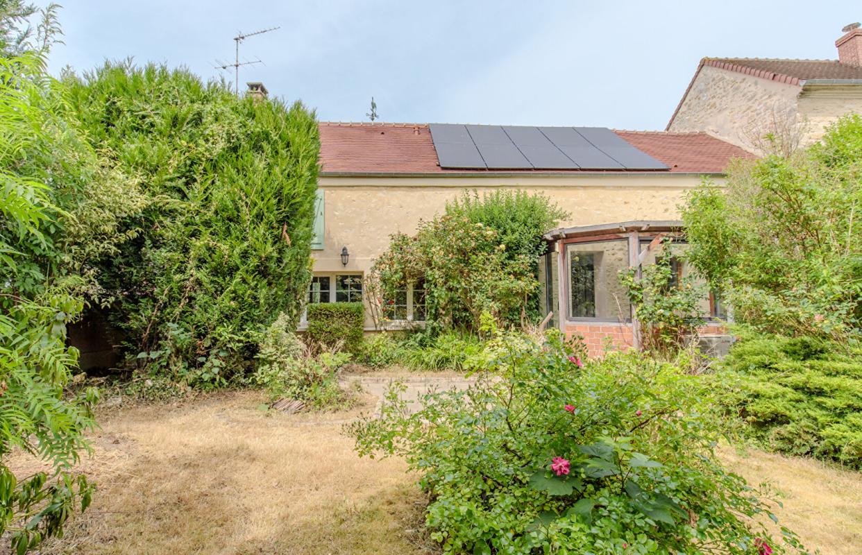 OINVILLE-SUR-MONTCIENT Maison en pierre de caractère au coeur du Vexin 17