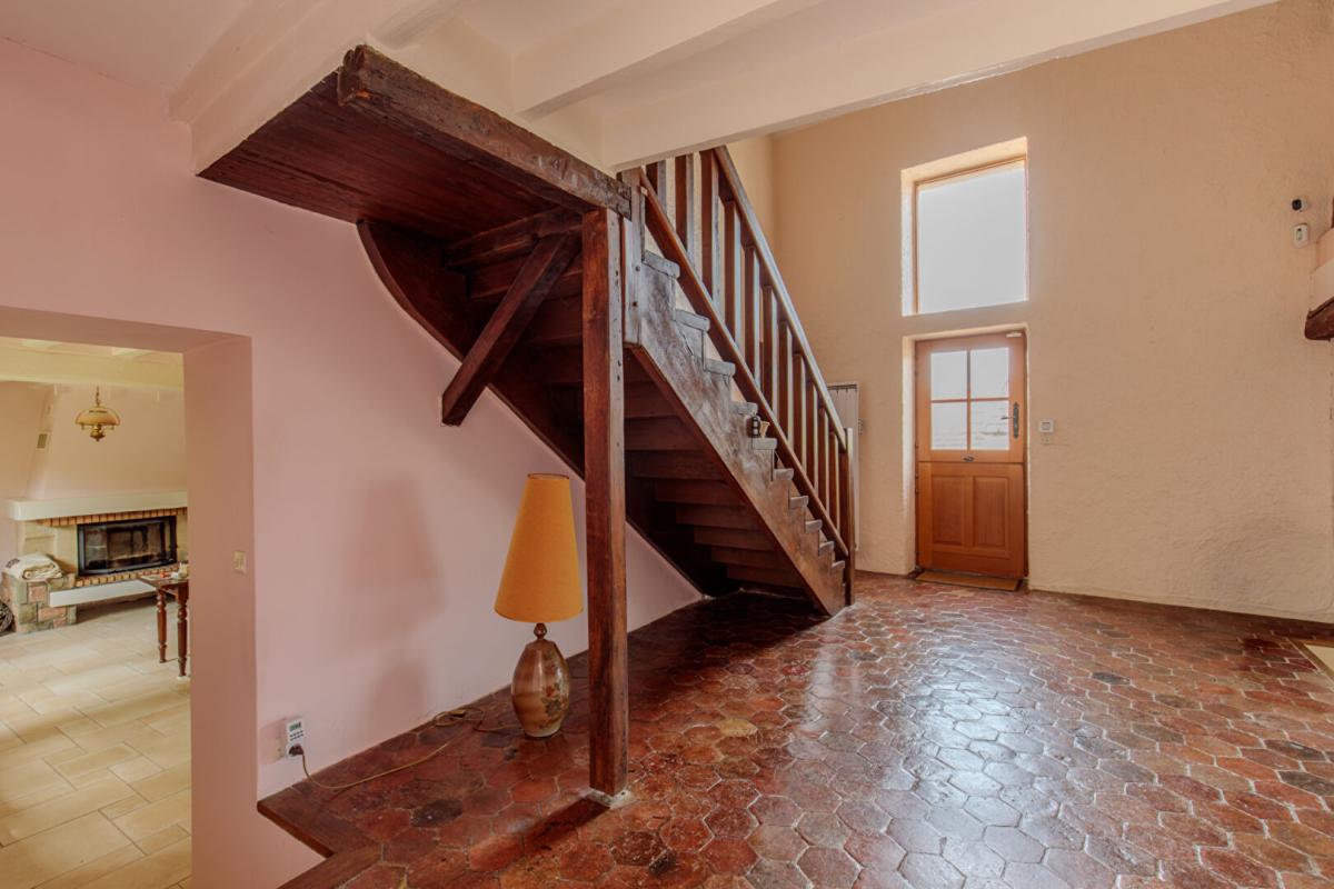 OINVILLE-SUR-MONTCIENT Maison en pierre de caractère au coeur du Vexin 7