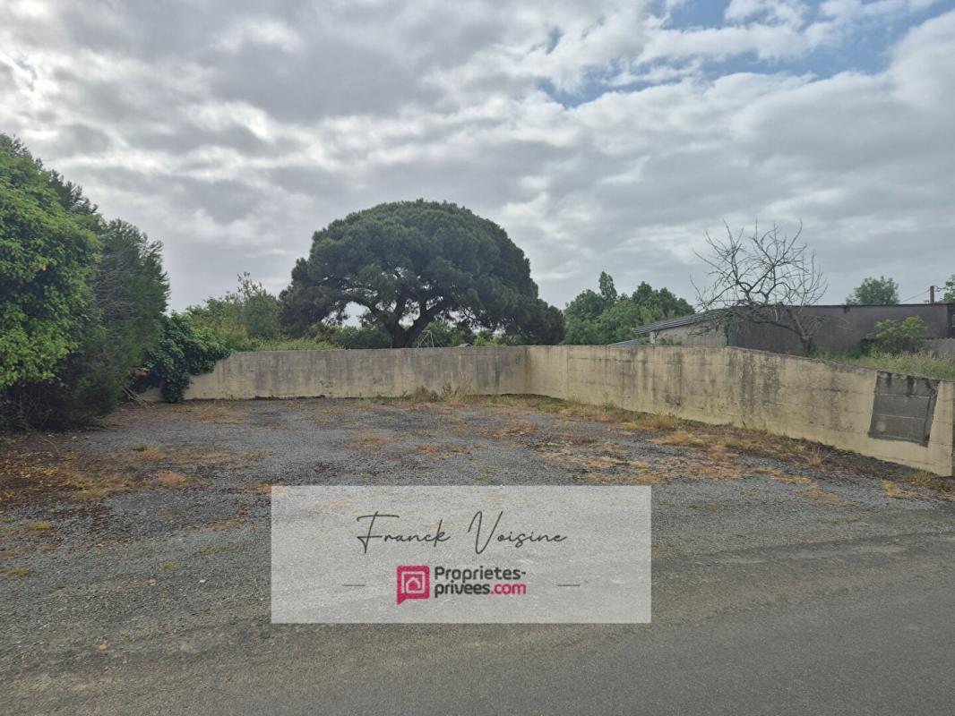 ROCHETREJOUX A VENDRE à Rochetrejoux, atelier de 173 m2 env 11
