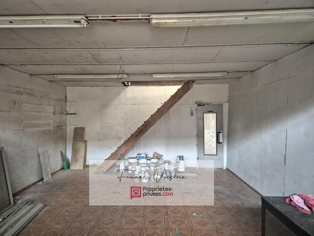 ROCHETREJOUX A VENDRE à Rochetrejoux, atelier de 173 m2 env 4