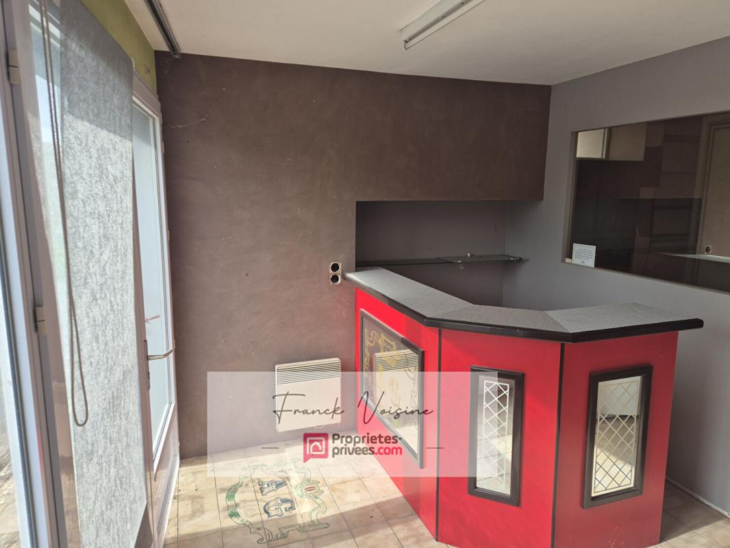 ROCHETREJOUX A VENDRE à Rochetrejoux, atelier de 173 m2 env 8