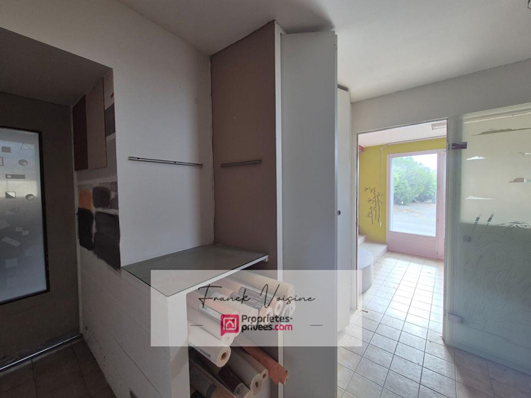 ROCHETREJOUX A VENDRE à Rochetrejoux, atelier de 173 m2 env 9