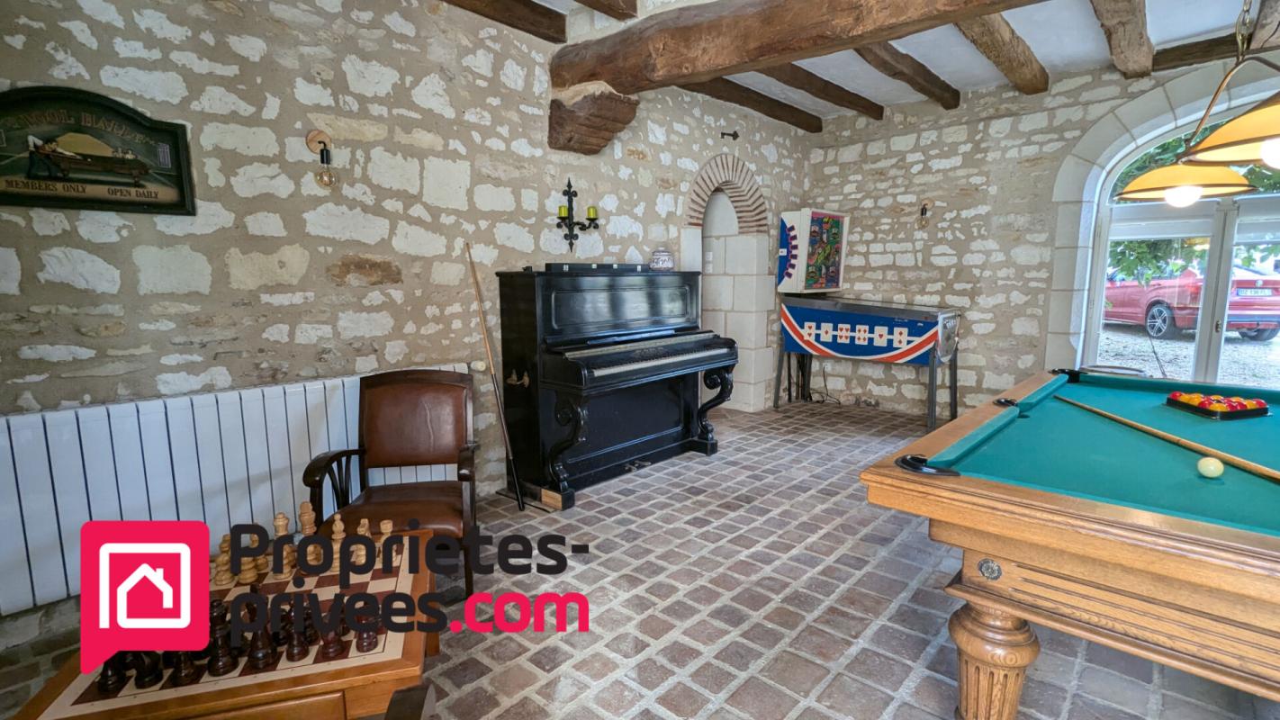 VEZIERES Proche CHINON - Propriété de 236M2 15