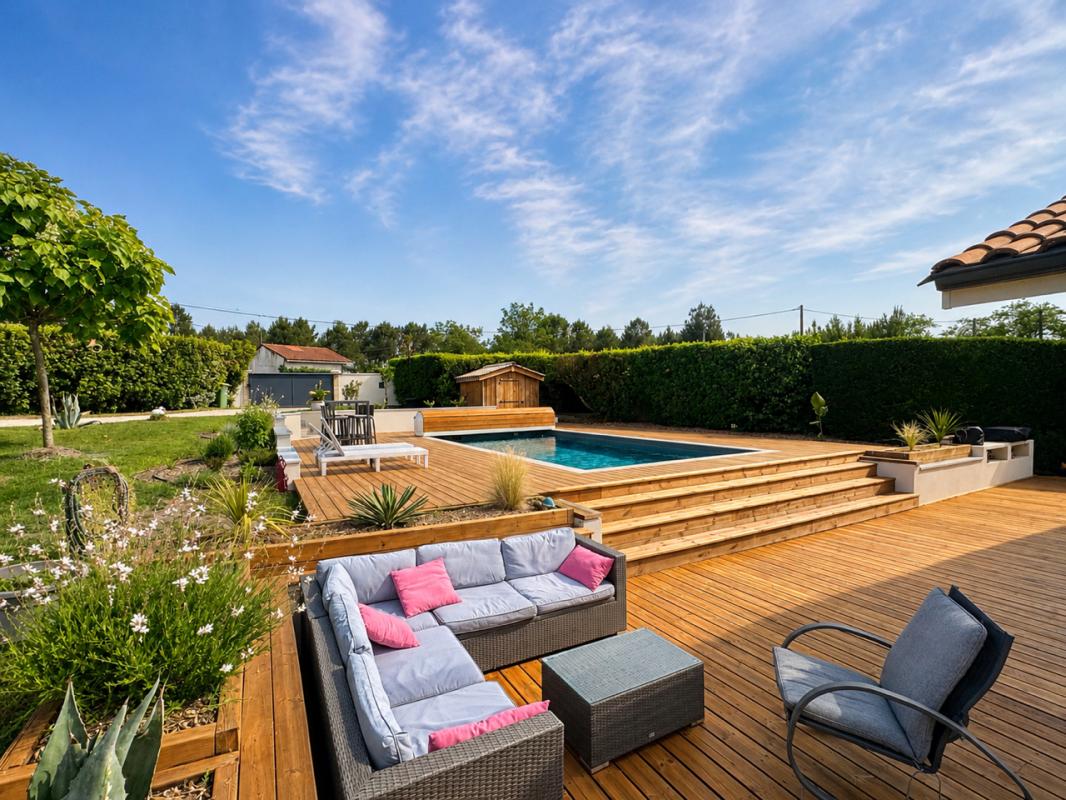 SALLES Maison Salles centre : 7 pièces 164 m2 garage et piscine et grand terrain 1