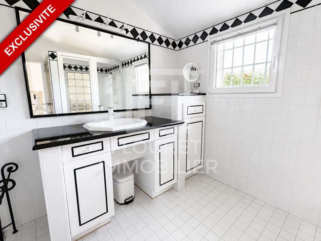 ARGELES-SUR-MER Mas catalan vue mer - 230 m² - 5 chambres - terrain 1,1 ha - potentiel locatif 11