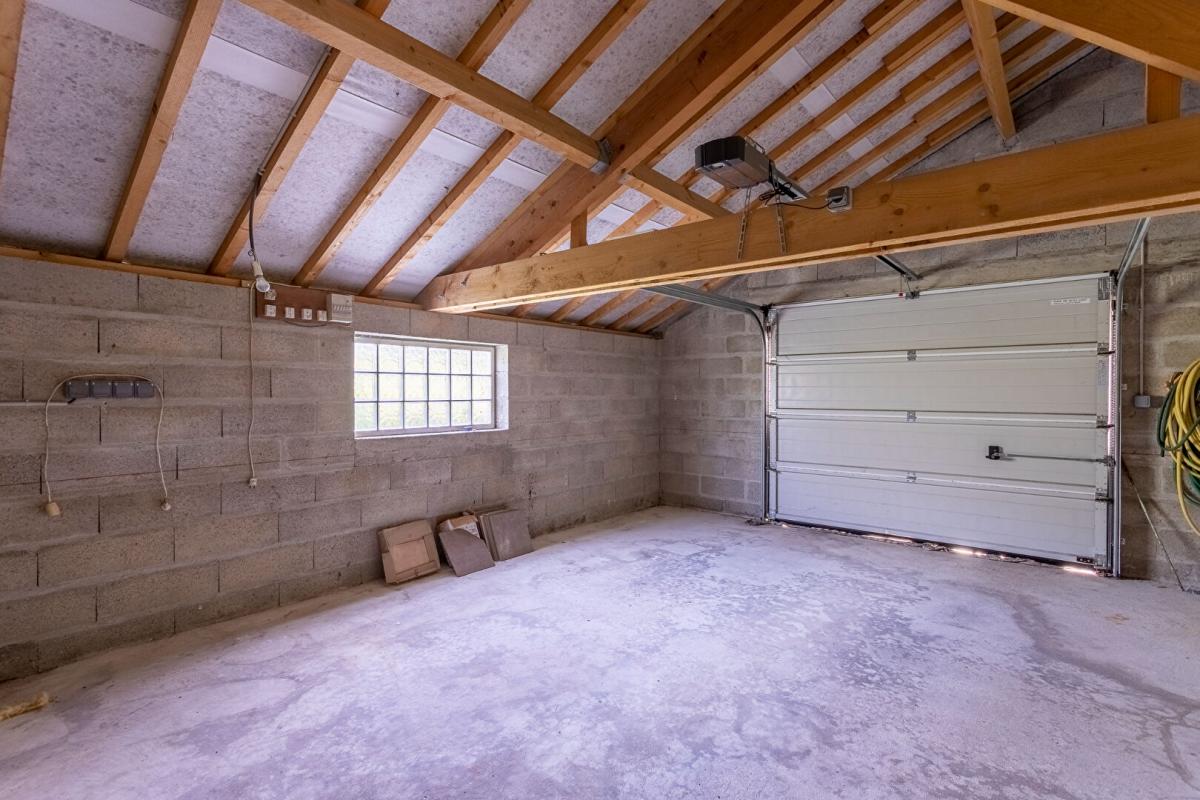 LA CHAPELLE-MONTMARTIN Maison La Chapelle Montmartin 6 pièces 130 m2 10