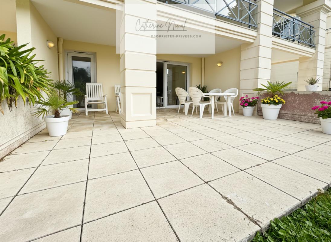 LA BAULE-ESCOUBLAC La Baule . Appartement 2 pièces, terrasse 25 m², résidence sécurisée avec piscines 3