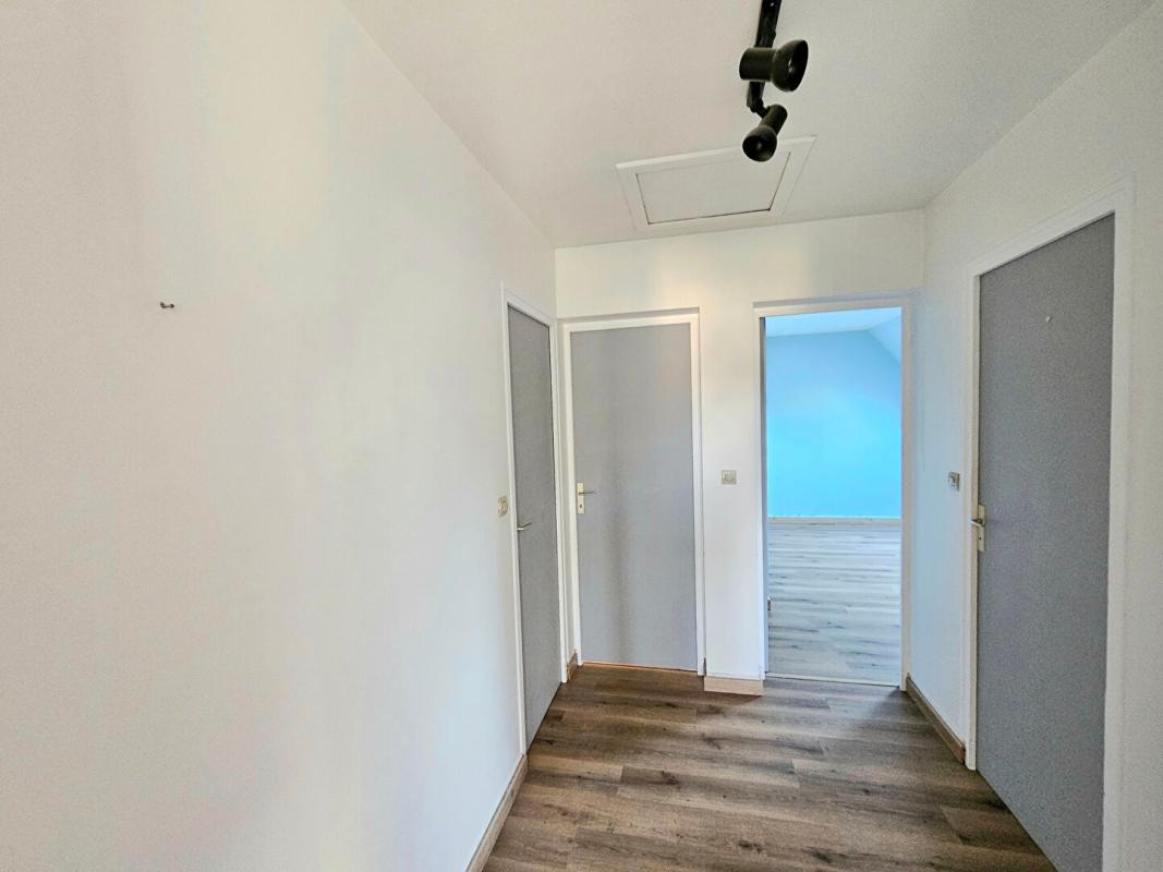 GAILLON Gaillon centre ville, au calme - Maison de 128 m2 - 4 chambres sur sous-sol total - Terrain plat de 700 m2 - Prix : 299.000 10