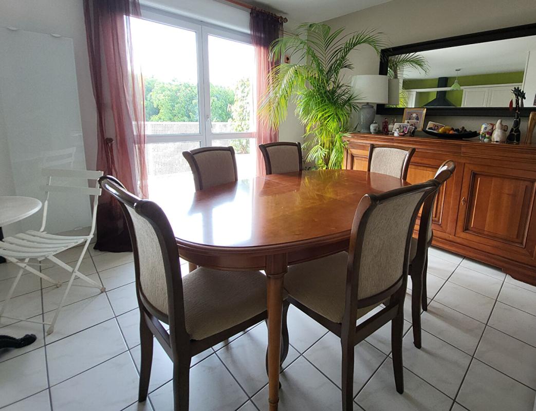 NANTES Appartement  4 pièce(s) 77 m2, 3 chambres 5