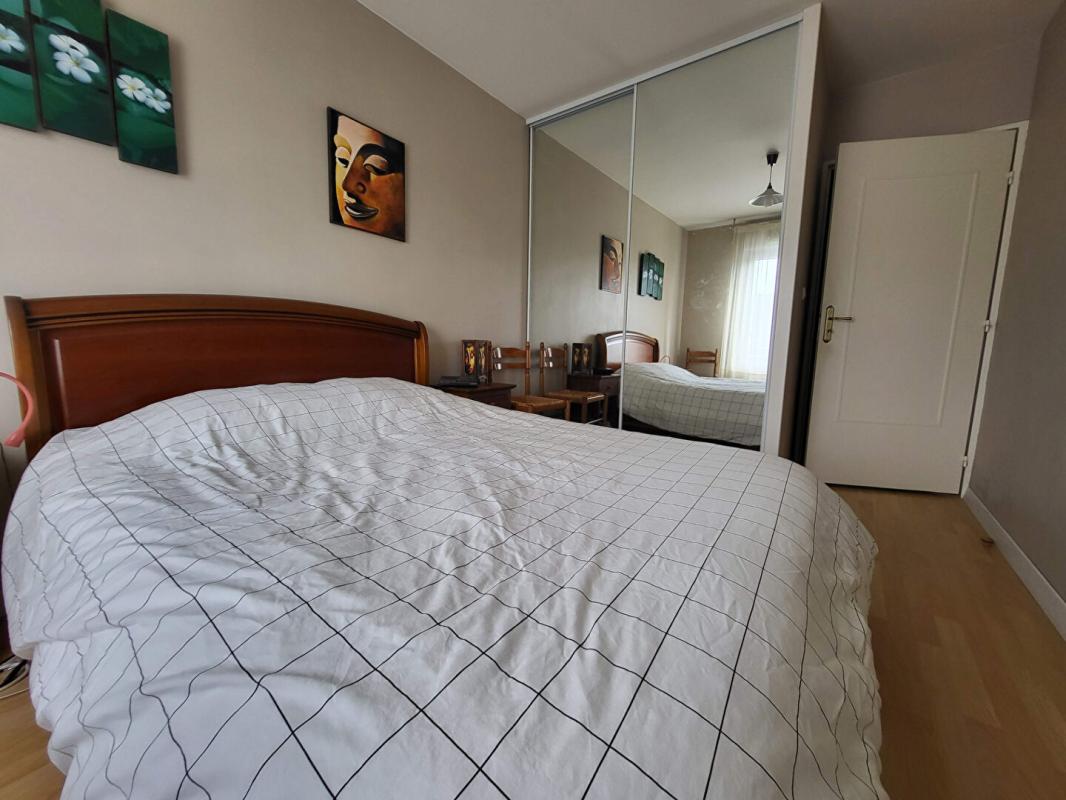 NANTES Appartement  4 pièce(s) 77 m2, 3 chambres 8