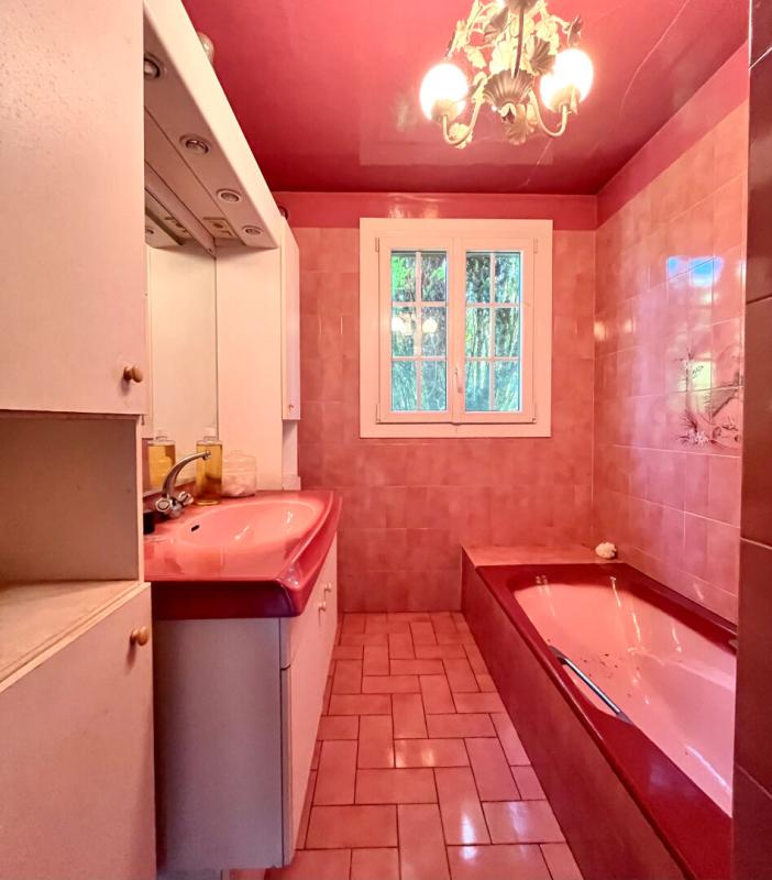 LASSIGNY Maison individuelle :  3 pièce(s) 92 m2 + Comble à aménager 11