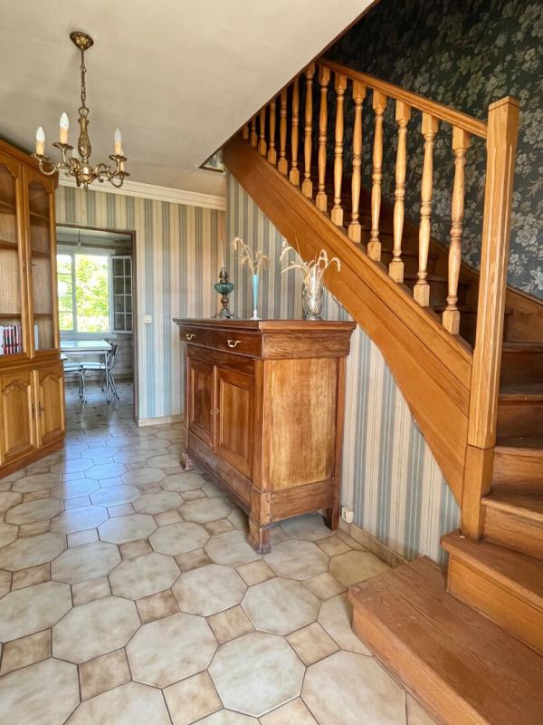 LASSIGNY Maison individuelle :  3 pièce(s) 92 m2 + Comble à aménager 5