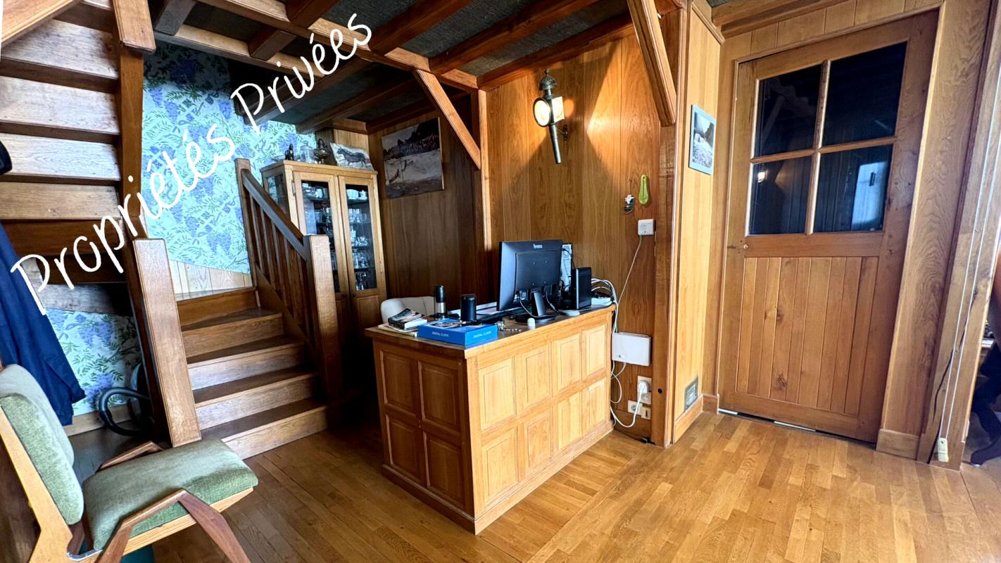 LA CHAUSSEE-SAINT-VICTOR Maison La Chaussee Saint Victor 7 pièce(s) 80 m2 14