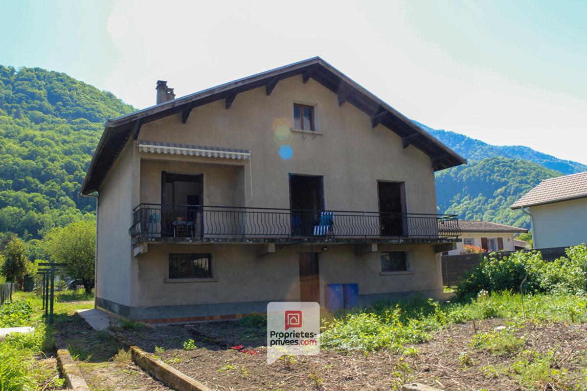 LE CHEYLAS Le Cheylas (38570)  Maison de 157 m2-+ garage double+ sous sol + combles aménageables 4