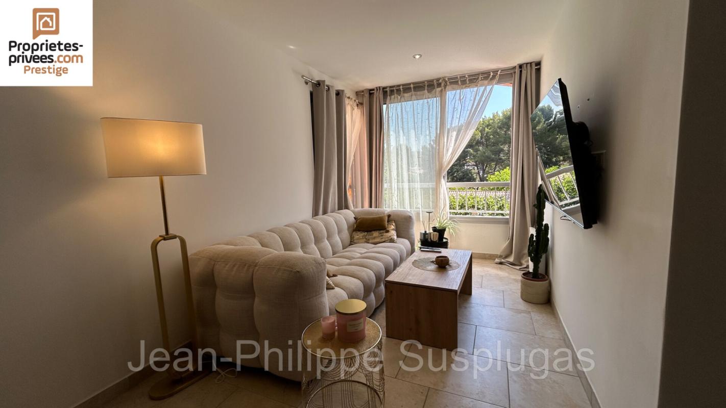SANARY-SUR-MER Appartement Sanary Sur Mer 2 pièce(s) 36 m2 1