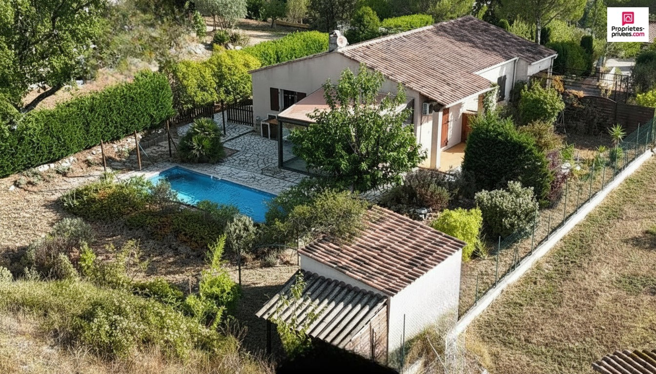 ESPARRON-DE-VERDON Maison plain-pied, piscine, studio indépendant et aperçu lac 1