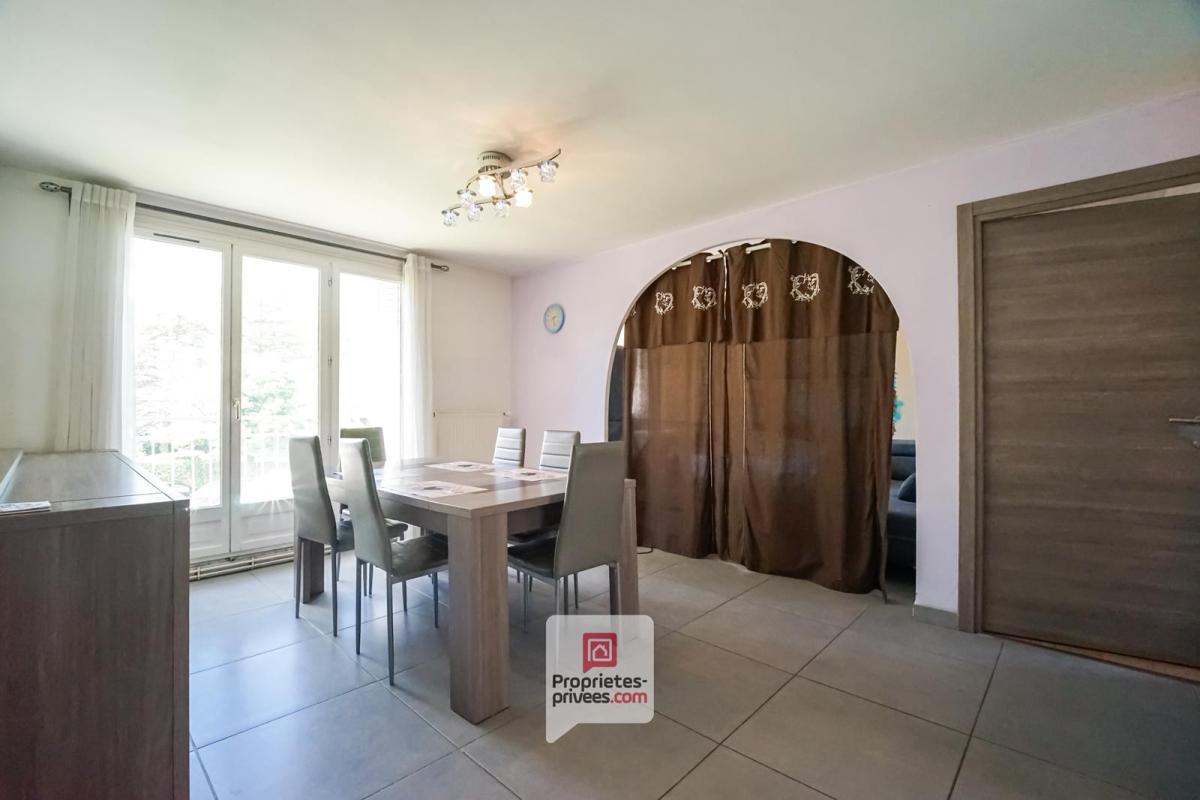 SAINT-MARTIN-D'HERES Appartement Saint Martin D Heres 3 pièce(s) 60.66 m2 4