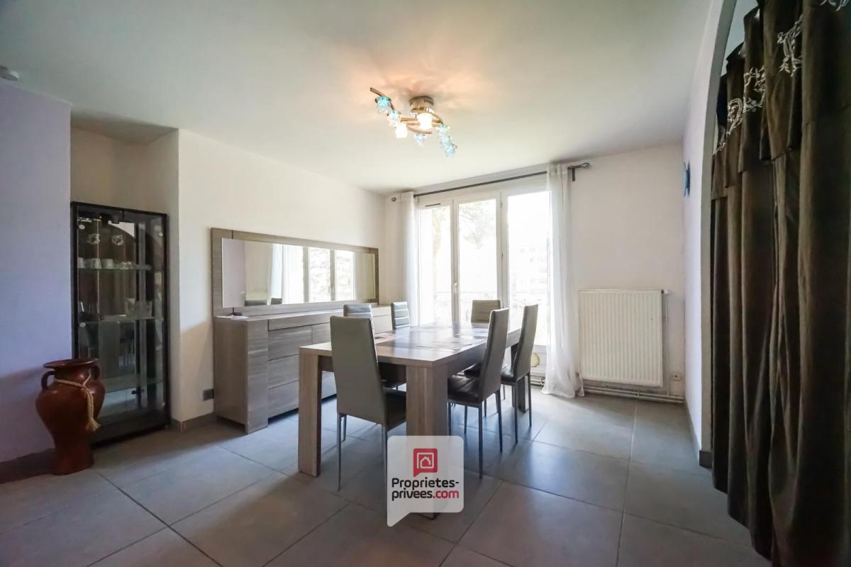 SAINT-MARTIN-D'HERES Appartement Saint Martin D Heres 3 pièce(s) 60.66 m2 9