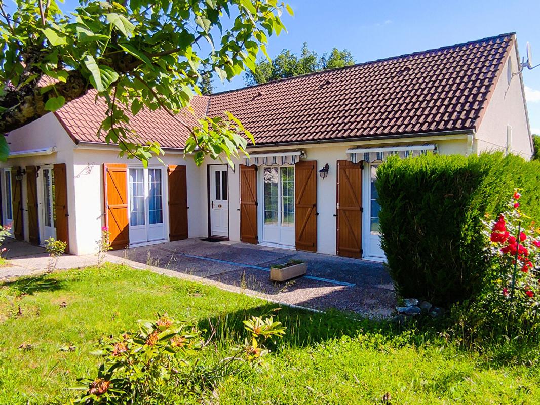 PREUILLY-SUR-CLAISE Maison de plain pied Preuilly Sur Claise 5 pièce(s) 109 m2 1
