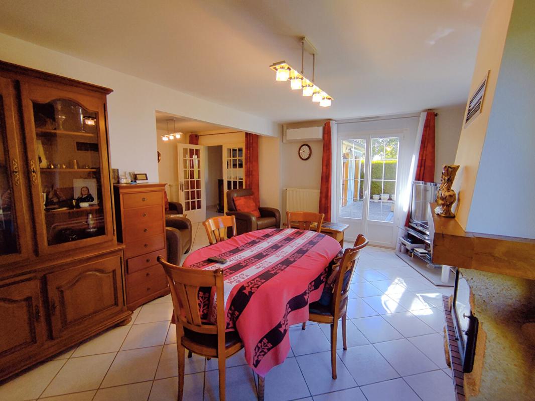 PREUILLY-SUR-CLAISE Maison de plain pied Preuilly Sur Claise 5 pièce(s) 109 m2 11