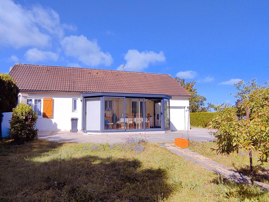 PREUILLY-SUR-CLAISE Maison de plain pied Preuilly Sur Claise 5 pièce(s) 109 m2 17