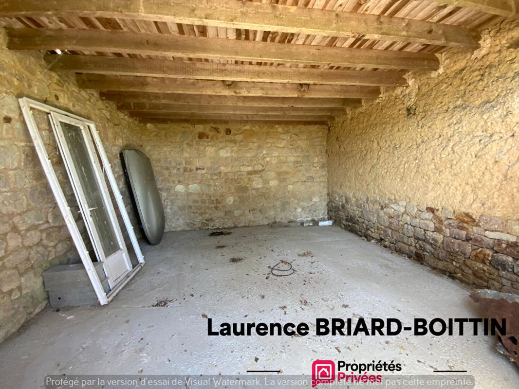 MONTBRAY Terrain avec bâtis Montbray 2 pièce(s) 80 m2 5