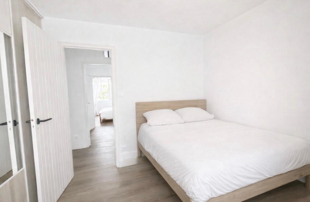 PRIGNAC-ET-MARCAMPS Tout proche de Saint-André de Cubzac à Prignac et Marcamps -33 710 - Maison Contemporaine Rénovée de 5 pièce(s) 115 m2 - 3 Chambres dont 1 suite Parentale - Piscine - Dépendances 15