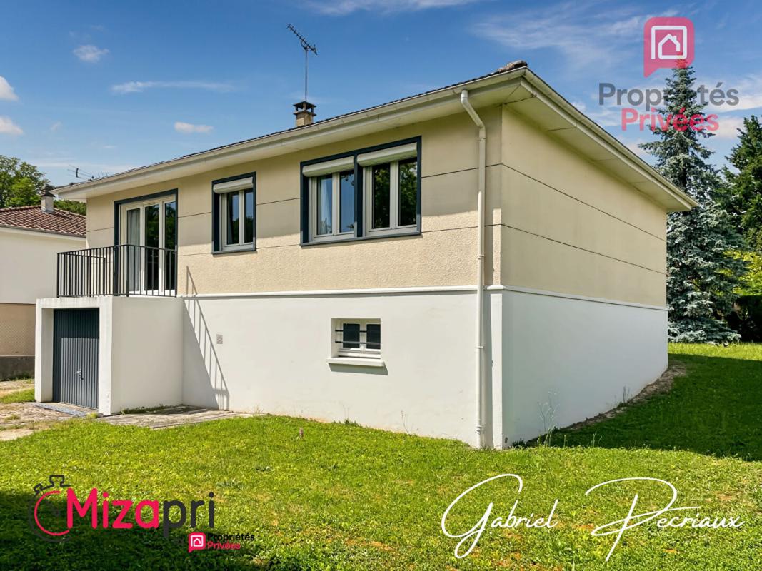 SAINT-JULIEN-LES-VILLAS Maison  4 pièce(s) 1