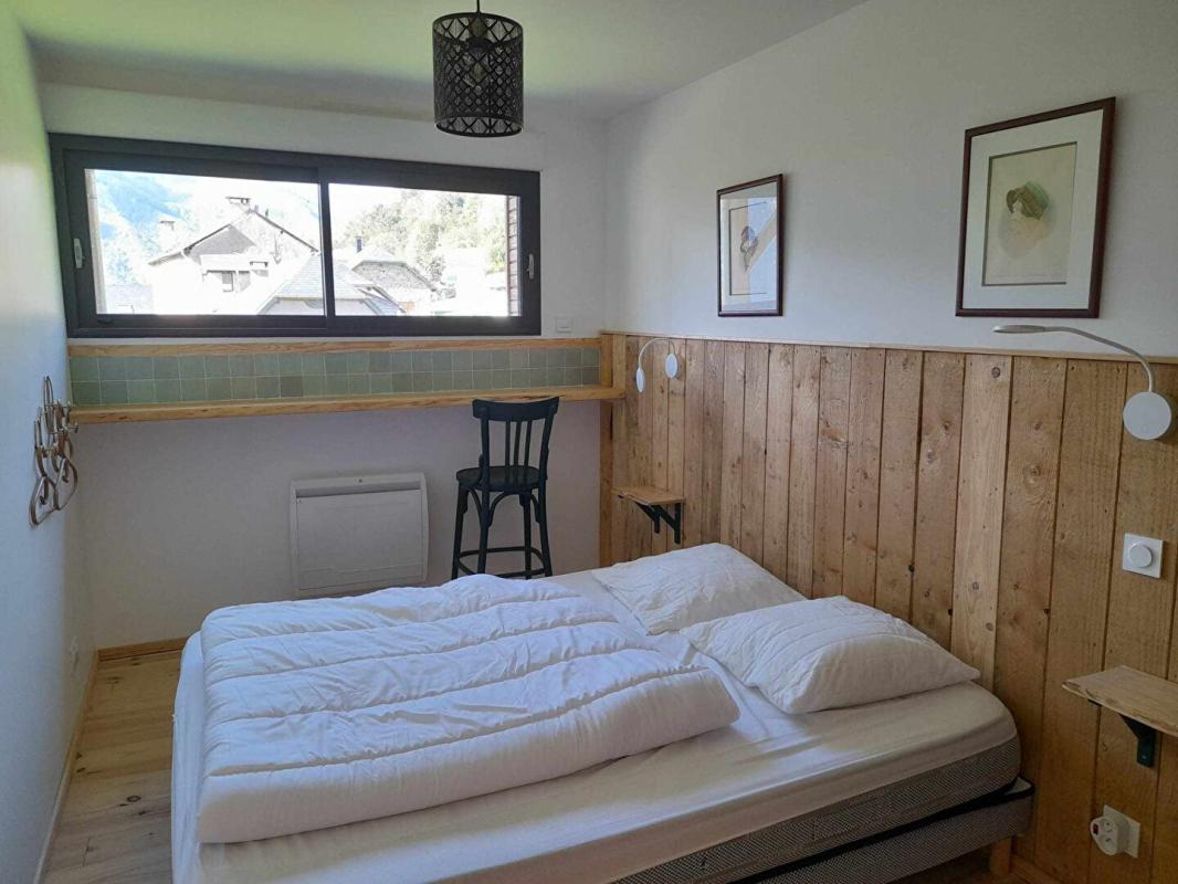 EAUX-BONNES Chalet avec vue exceptionnelle sur les Pyrénées 12