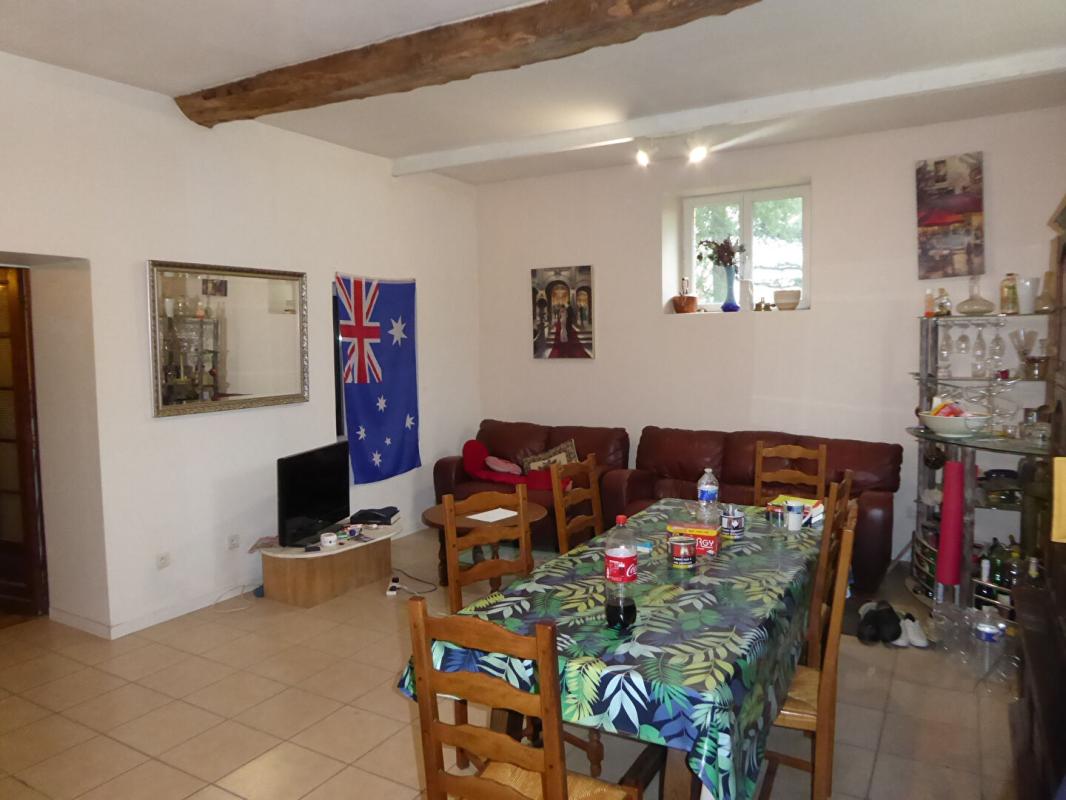 MONTGUYON Maison de 140 m2  sur 5 Ha de terrain 6